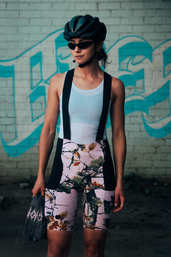 Women's Beyond Gravel Pink Camo Cargo Bib Short